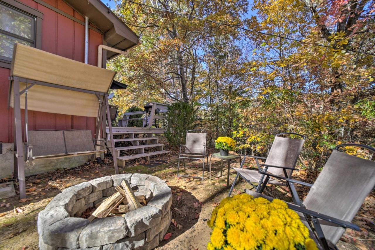Pet-Friendly Cabin - 1 Mi From Fontana Lake! Bryson City Exterior foto